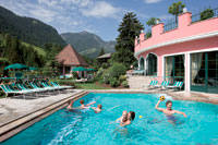 Hotel Cavallino Bianco, vista piscina